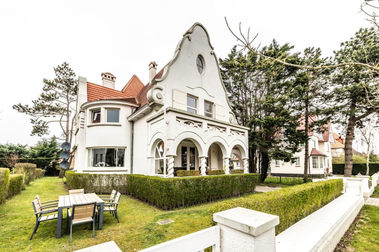 B&B Maison Rabelais De Haan Exteriör bild